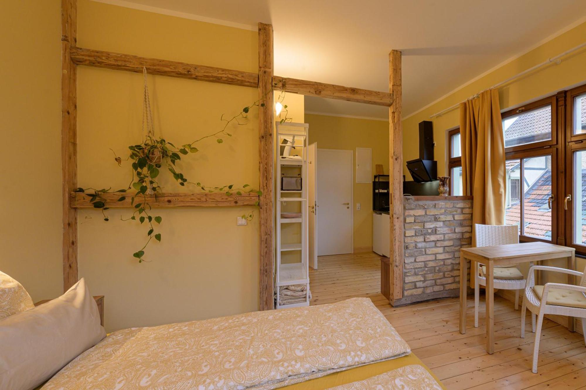 Gaestehaus Villa Fliedner - Das Kutscherhaus Monsheim  Exteriör bild