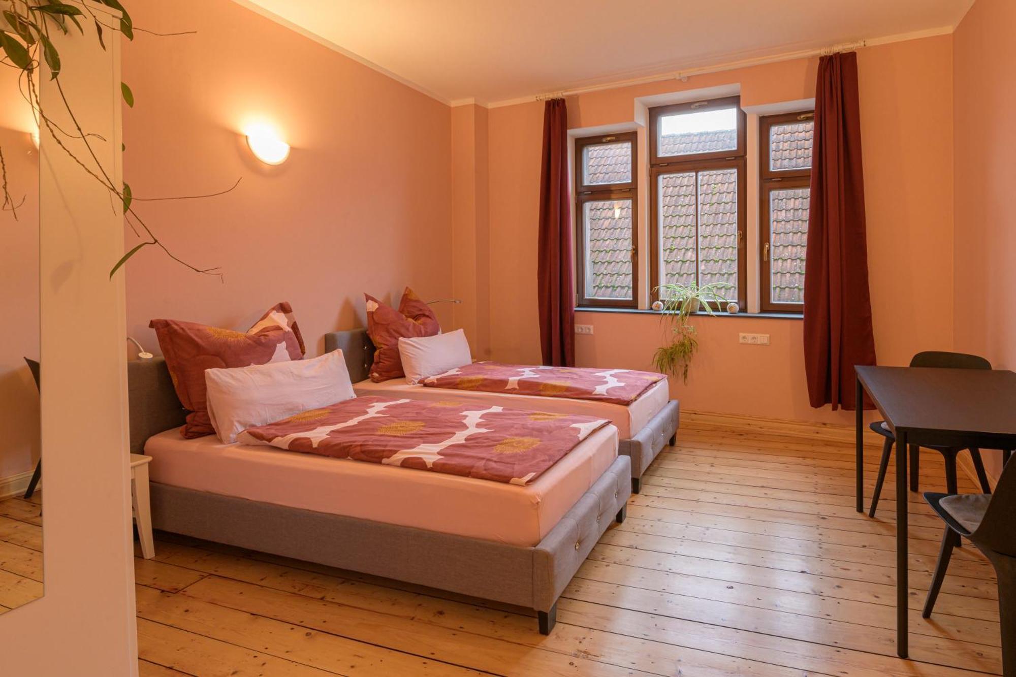 Gaestehaus Villa Fliedner - Das Kutscherhaus Monsheim  Exteriör bild